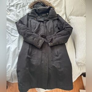 Marmot Black Warm Winter Coat with Faux Fur Hood, women’s size small